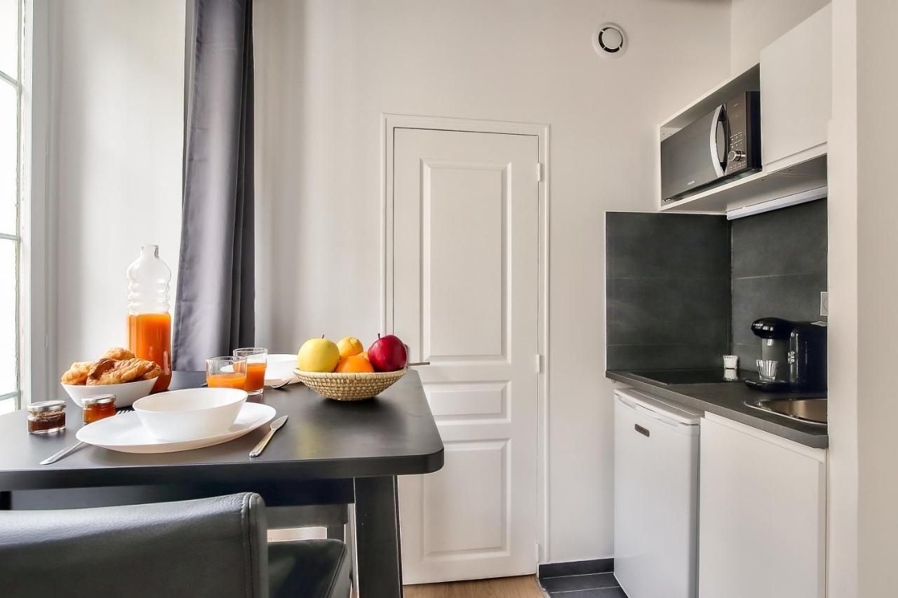 Lovely Mezzanine Studio In The Heart Of Paris 3M Exterior photo